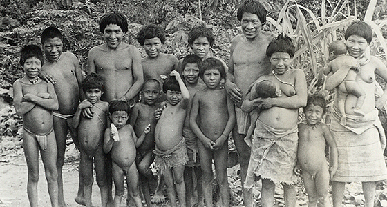 Rescatamos 25 imágenes de Roberto Lizarralde -Comunidad indígena Motilones -Venezuela